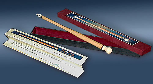 Wand, Box and Certificate (Pic)
